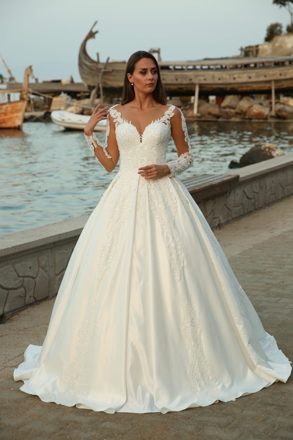 Fit & Flare Brautkleider